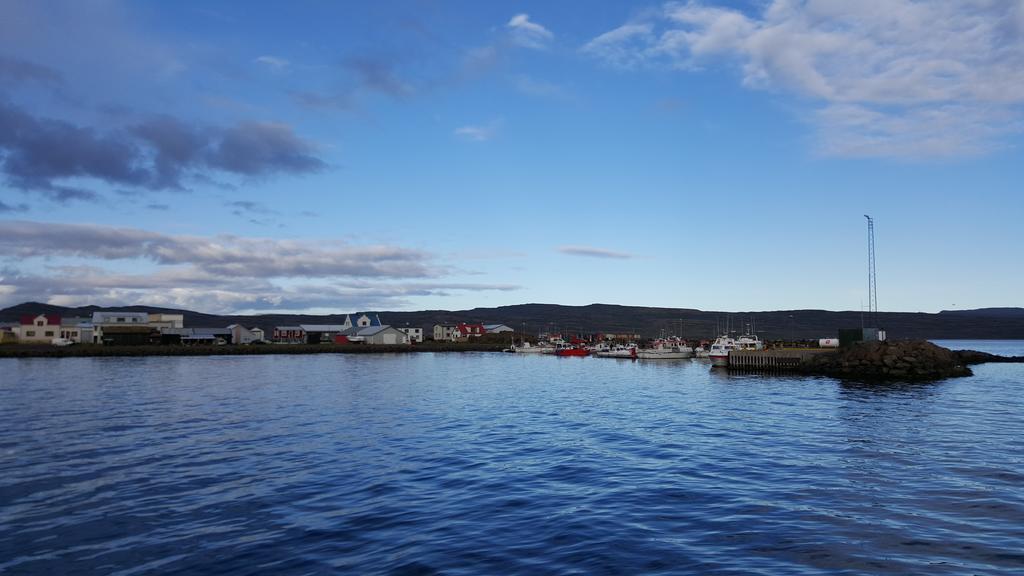 Iceland Visit Hostel 홀마빅 외부 사진