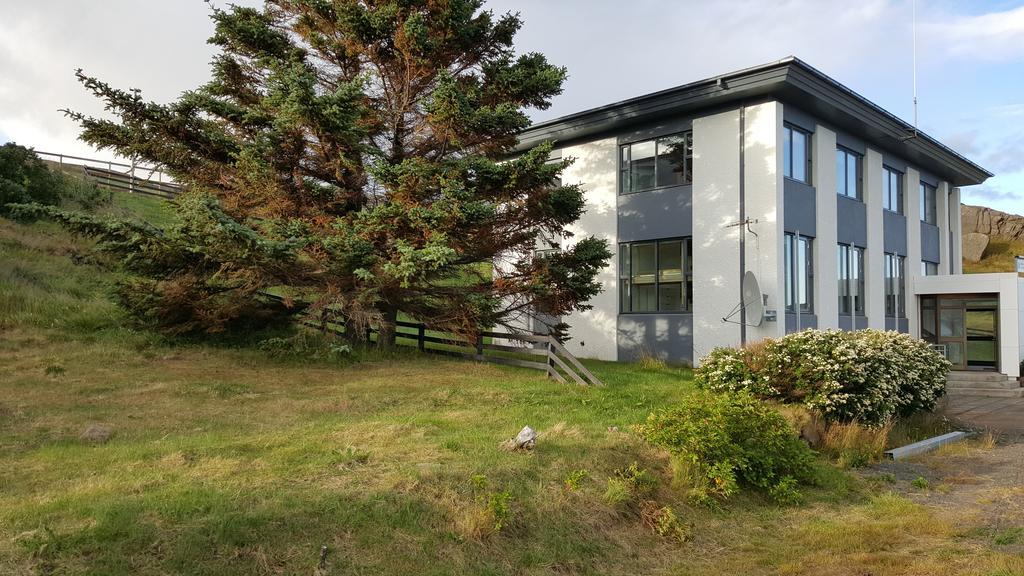 Iceland Visit Hostel 홀마빅 외부 사진